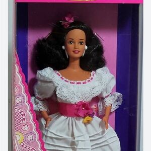 Mattel Barbie Puerto Rican Collector Vintage Dotw Dolls of the World